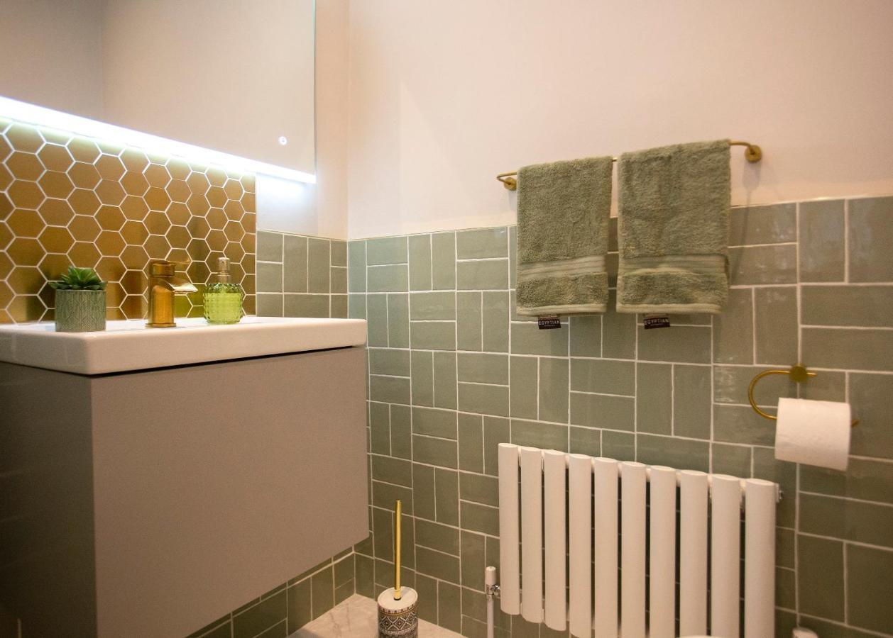 The Belfast Boutique Central Cozy Sleeps7 (Adults Only) 외부 사진